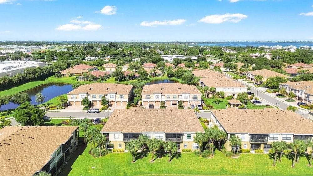 Condominium at 4158 OVERTURE CIR #4158, BRADENTON, photo 31 of 43