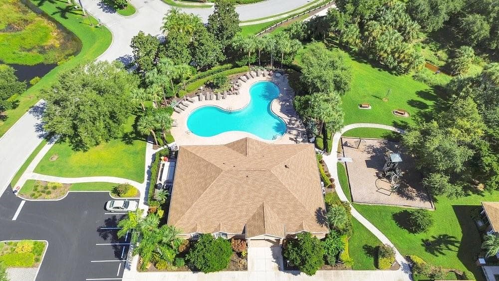 Condominium at 4158 OVERTURE CIR #4158, BRADENTON, photo 39 of 43