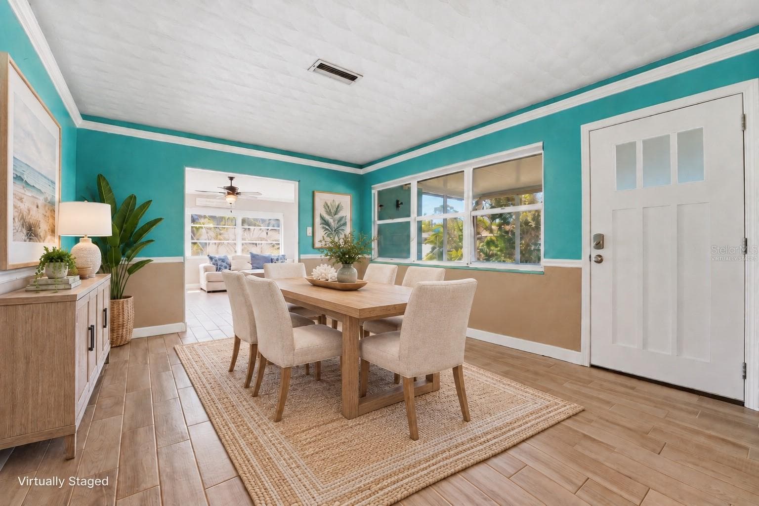 Virtually staged - 2400 PINE CT, NOKOMIS
