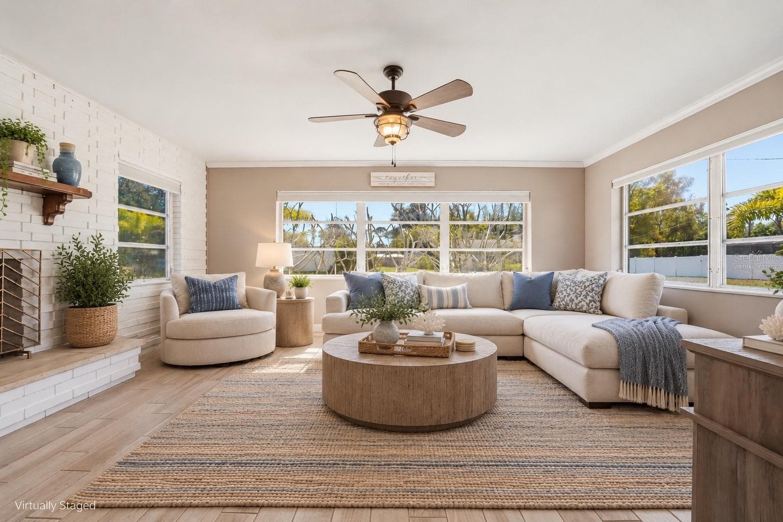 Virtually staged - 2400 PINE CT, NOKOMIS