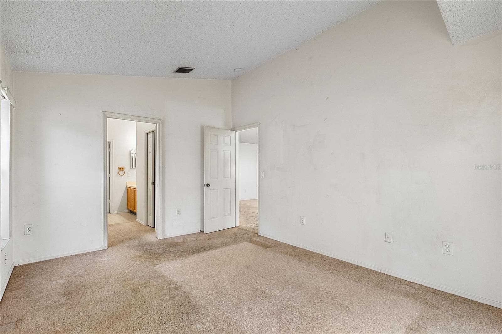 Single Family Residence at 1620 BROOK HOLLOW DR, ORLANDO, photo 12 of 25