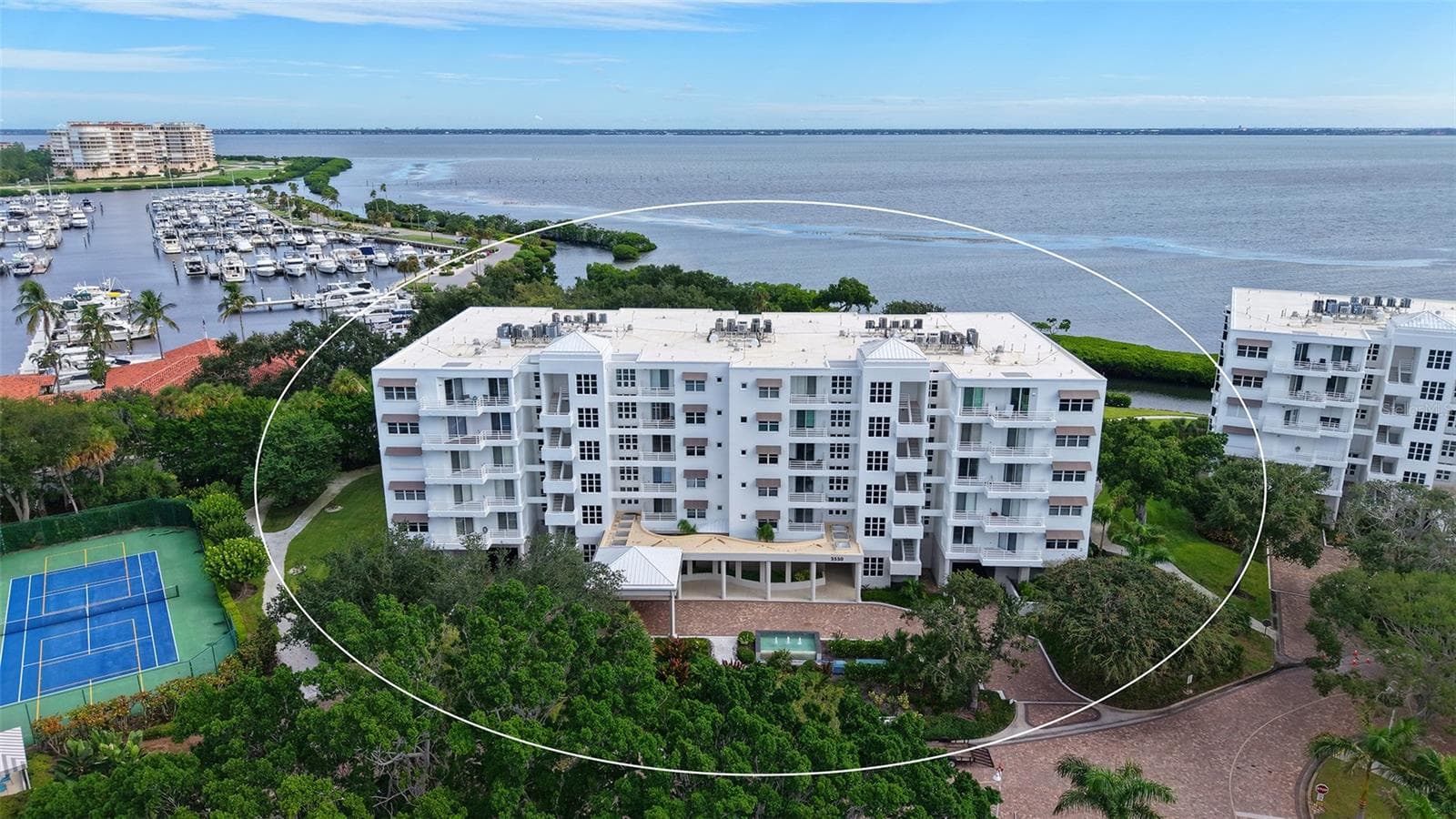 Condominium at 2550 HARBOURSIDE DR #334, LONGBOAT KEY, photo 3 of 64