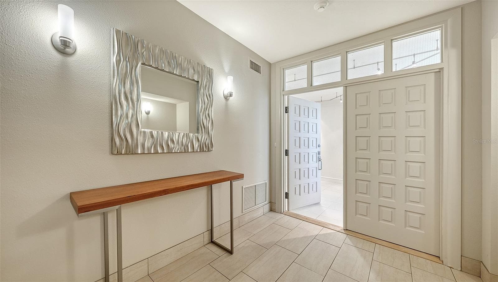Front Entry - 2550 HARBOURSIDE DR #334, LONGBOAT KEY