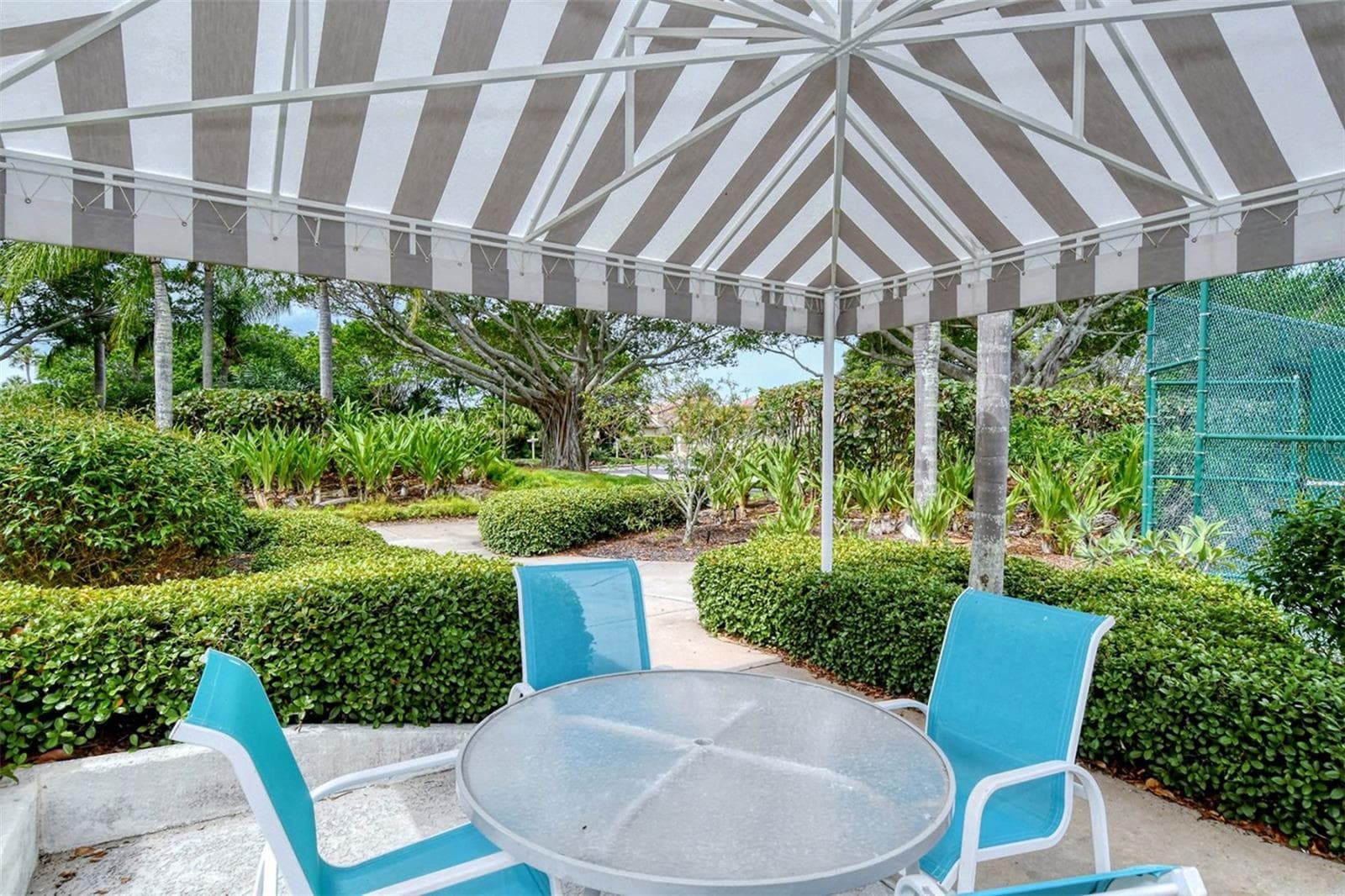 Condominium at 2550 HARBOURSIDE DR #334, LONGBOAT KEY, photo 46 of 64