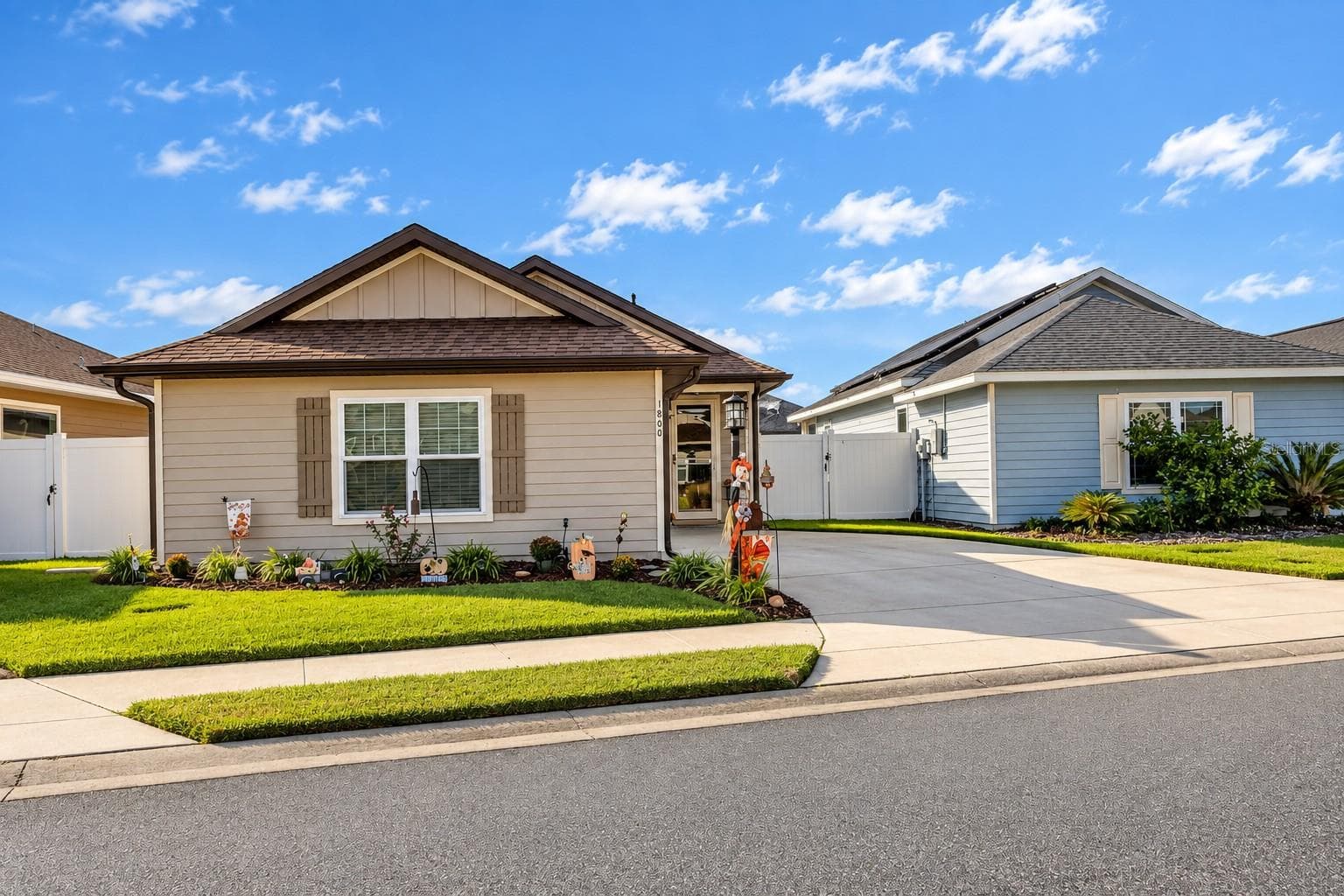 Single Family Residence at 1800 SW 246TH DR, NEWBERRY, photo 2 of 29