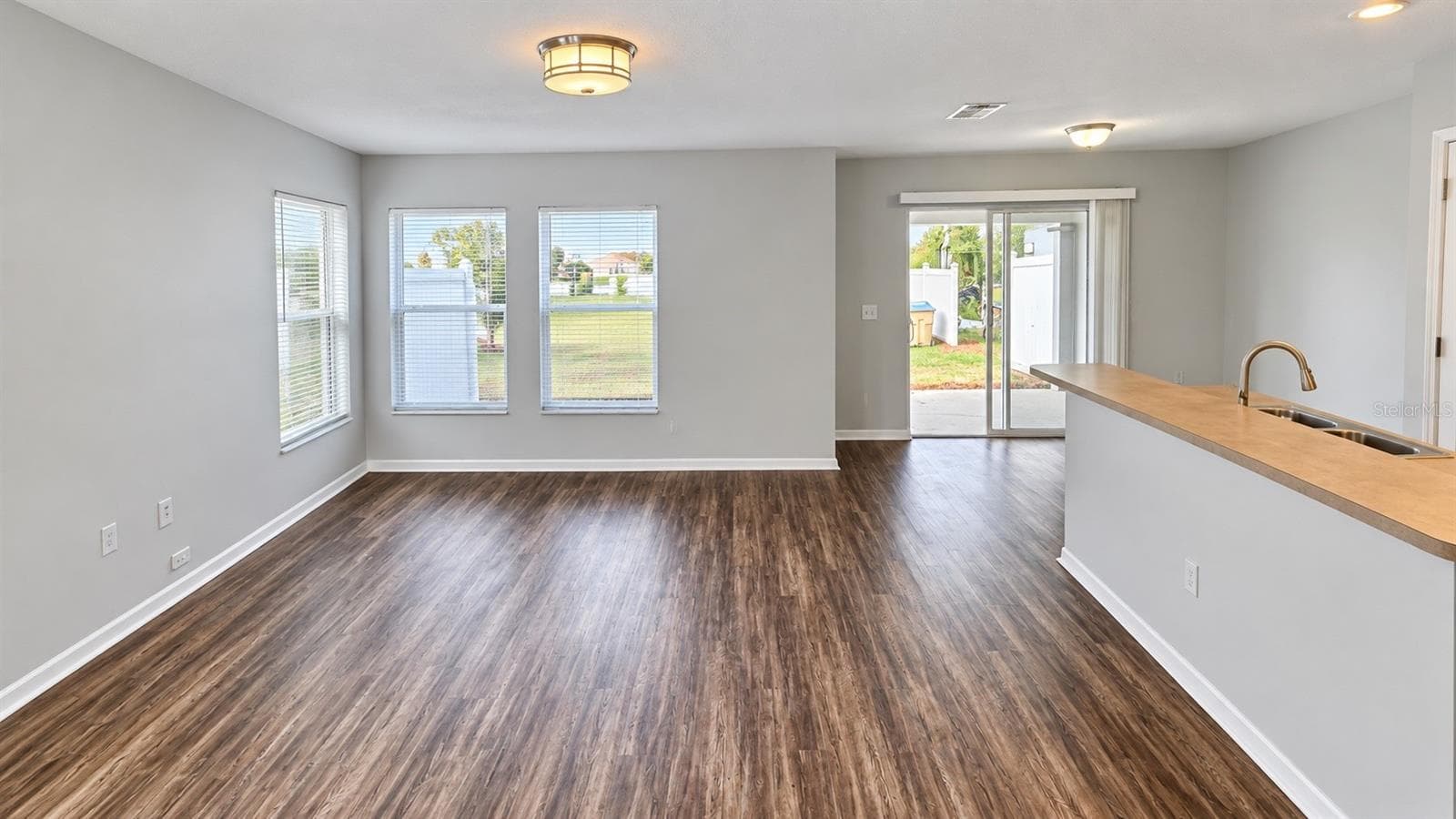 Townhouse at 2501 HASSONITE ST, KISSIMMEE, photo 14 of 15