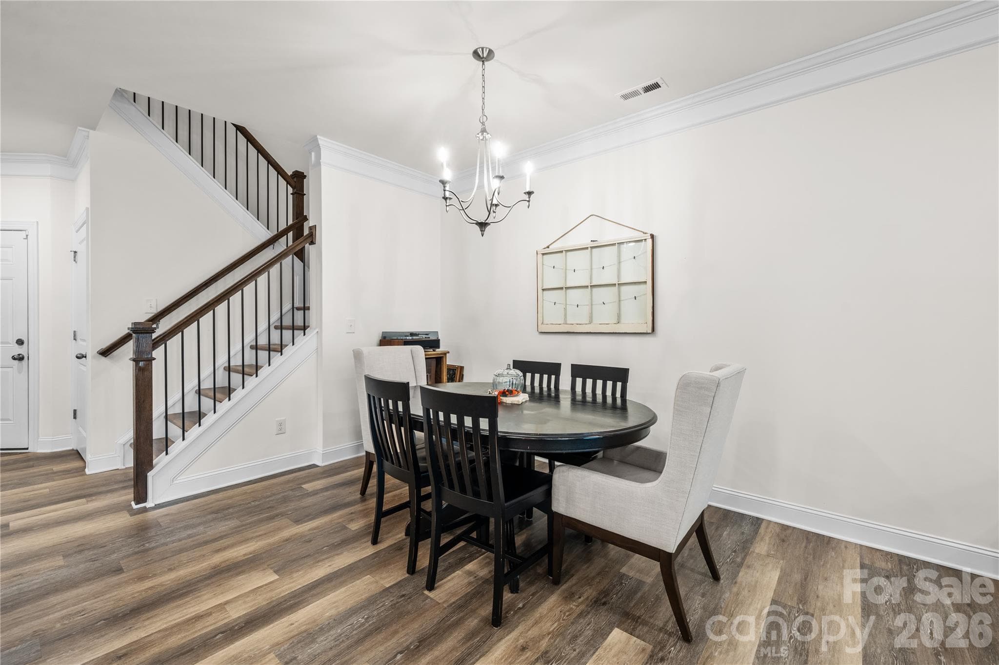 Breakfast Nook - 4035 Rothwood Lane, Harrisburg