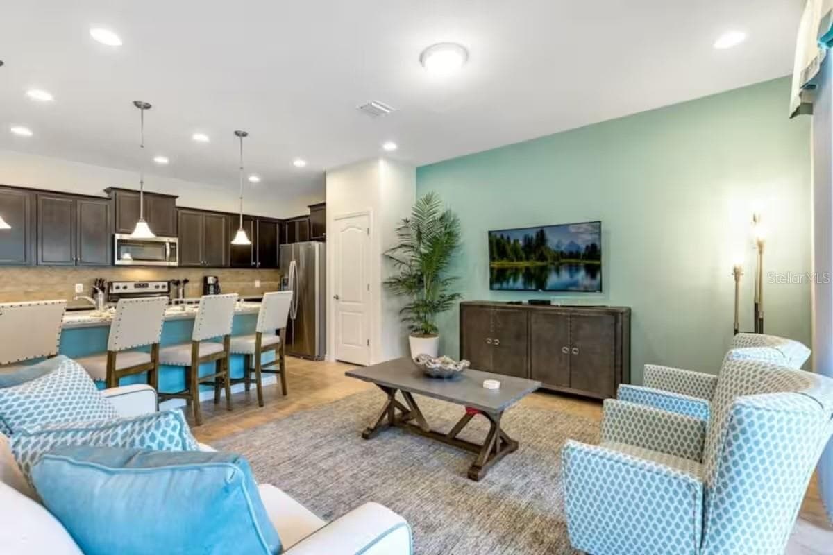 Townhouse at 8887 GENEVE CT, KISSIMMEE, photo 13 of 21