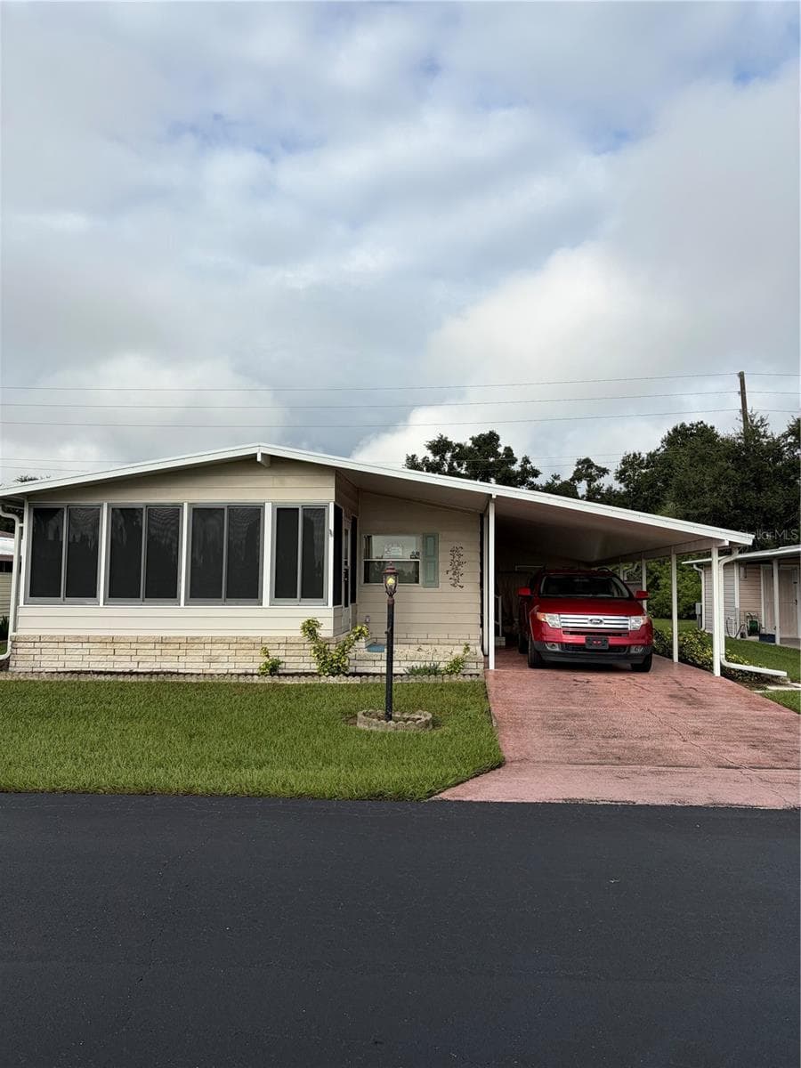 193 E SWEET CIR
