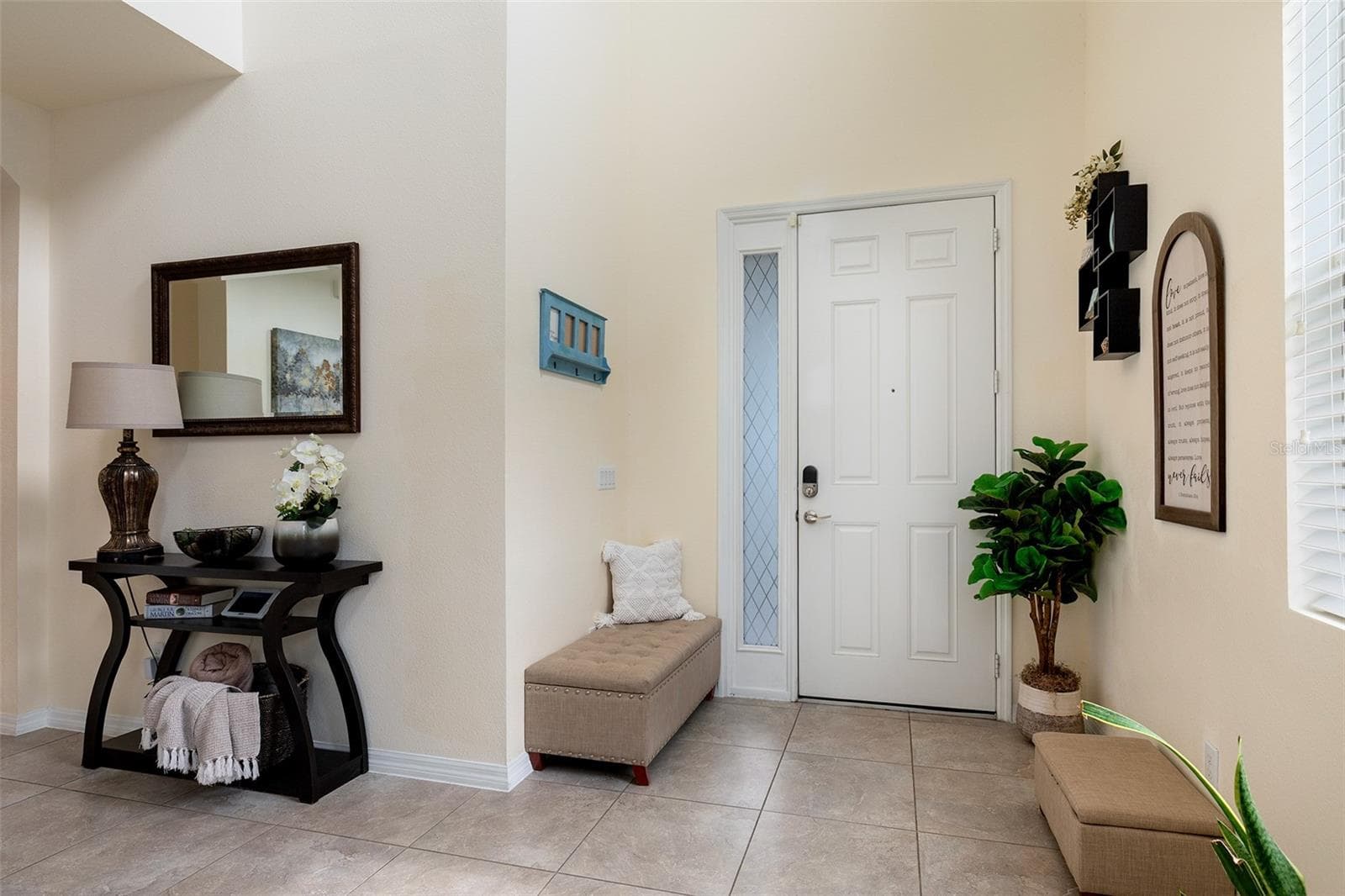 Single Family Residence at 11916 ALDER BRANCH LOOP, ORLANDO, photo 2 of 30