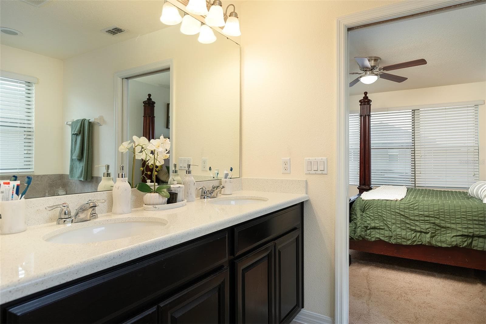 Single Family Residence at 11916 ALDER BRANCH LOOP, ORLANDO, photo 16 of 30