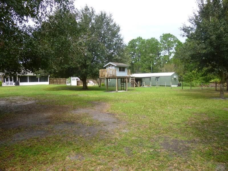 Single Family Residence at 1001 MCCLELLAN RD, FROSTPROOF, photo 42 of 78