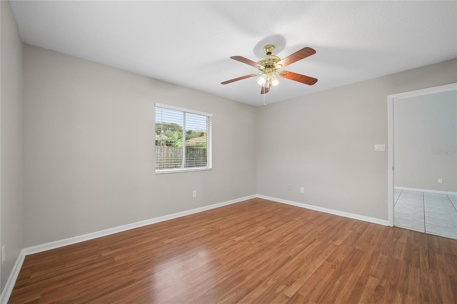 Half Duplex at 624 S WILDFLOWER CT, LONGWOOD, photo 15 of 29