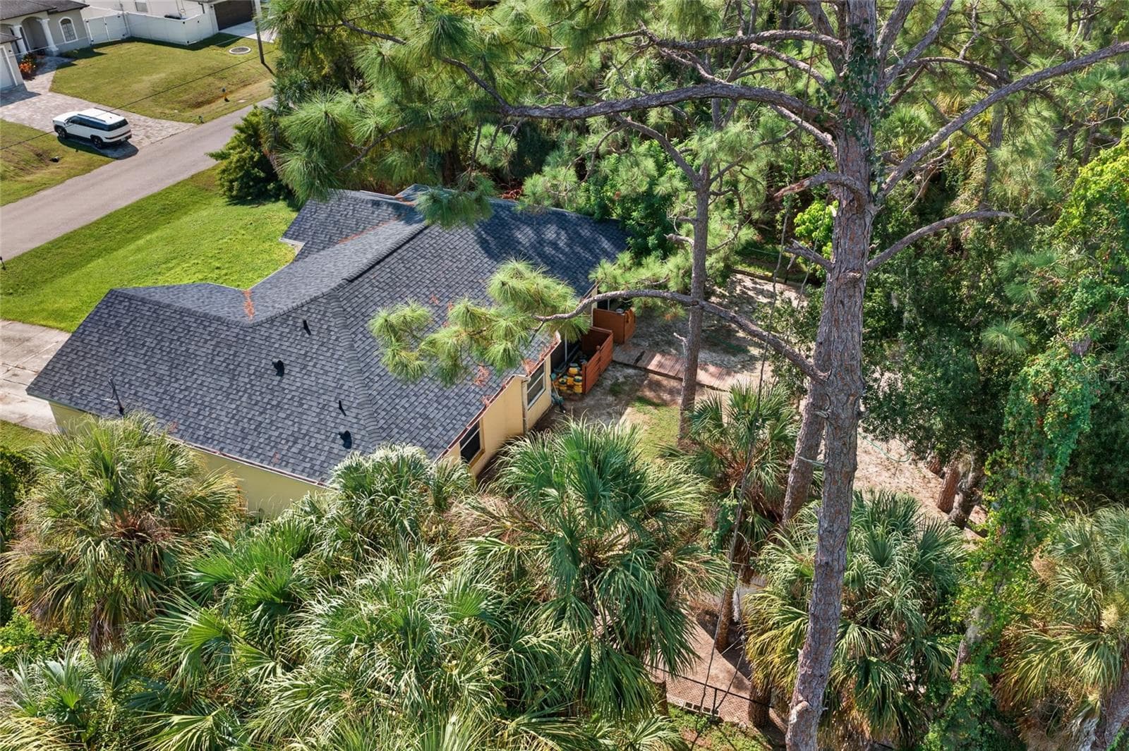 Single Family Residence at 2493 CHEROKEE ST, NORTH PORT, photo 23 of 29