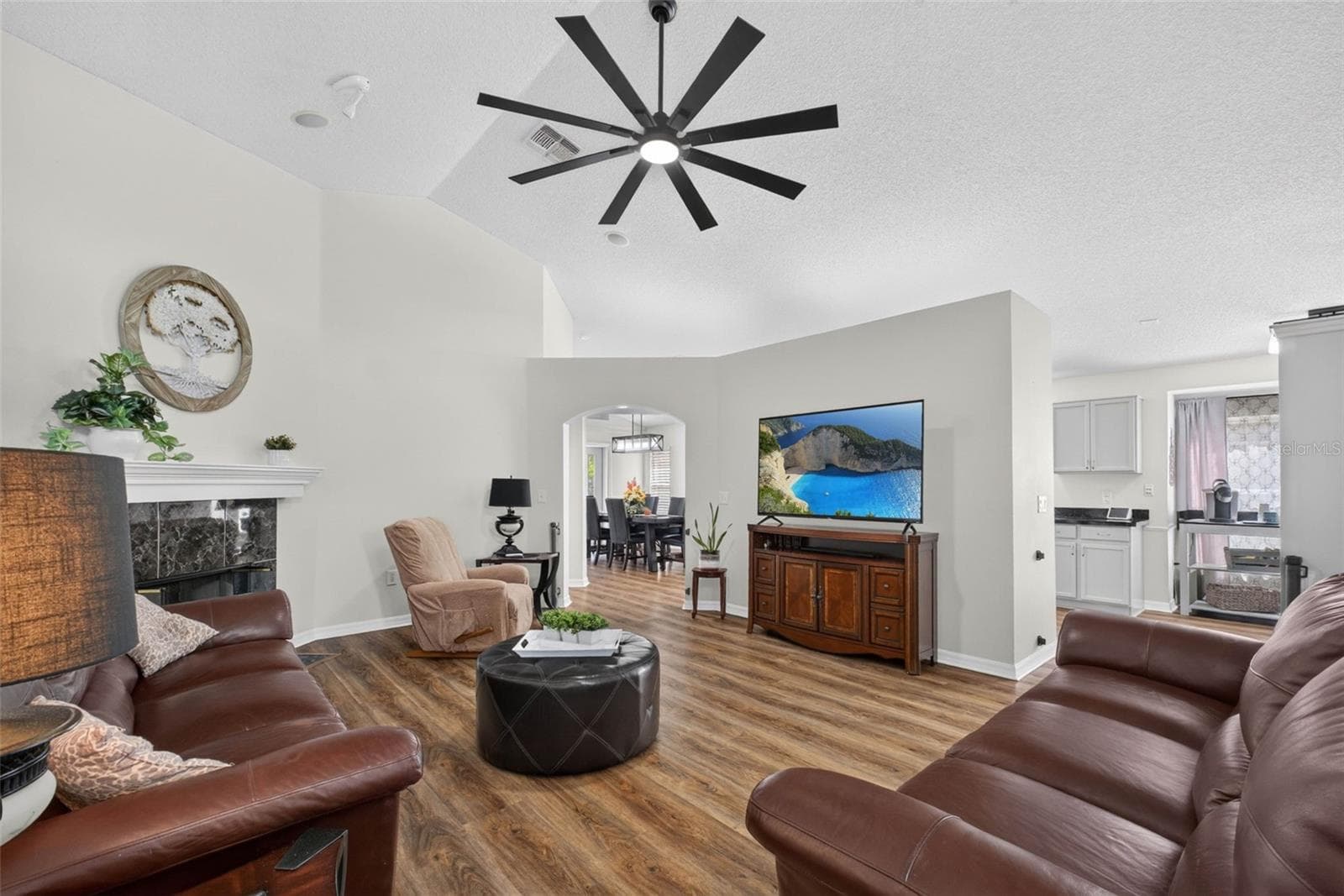 Single Family Residence at 937 WOODSONG WAY, CLERMONT, photo 4 of 35