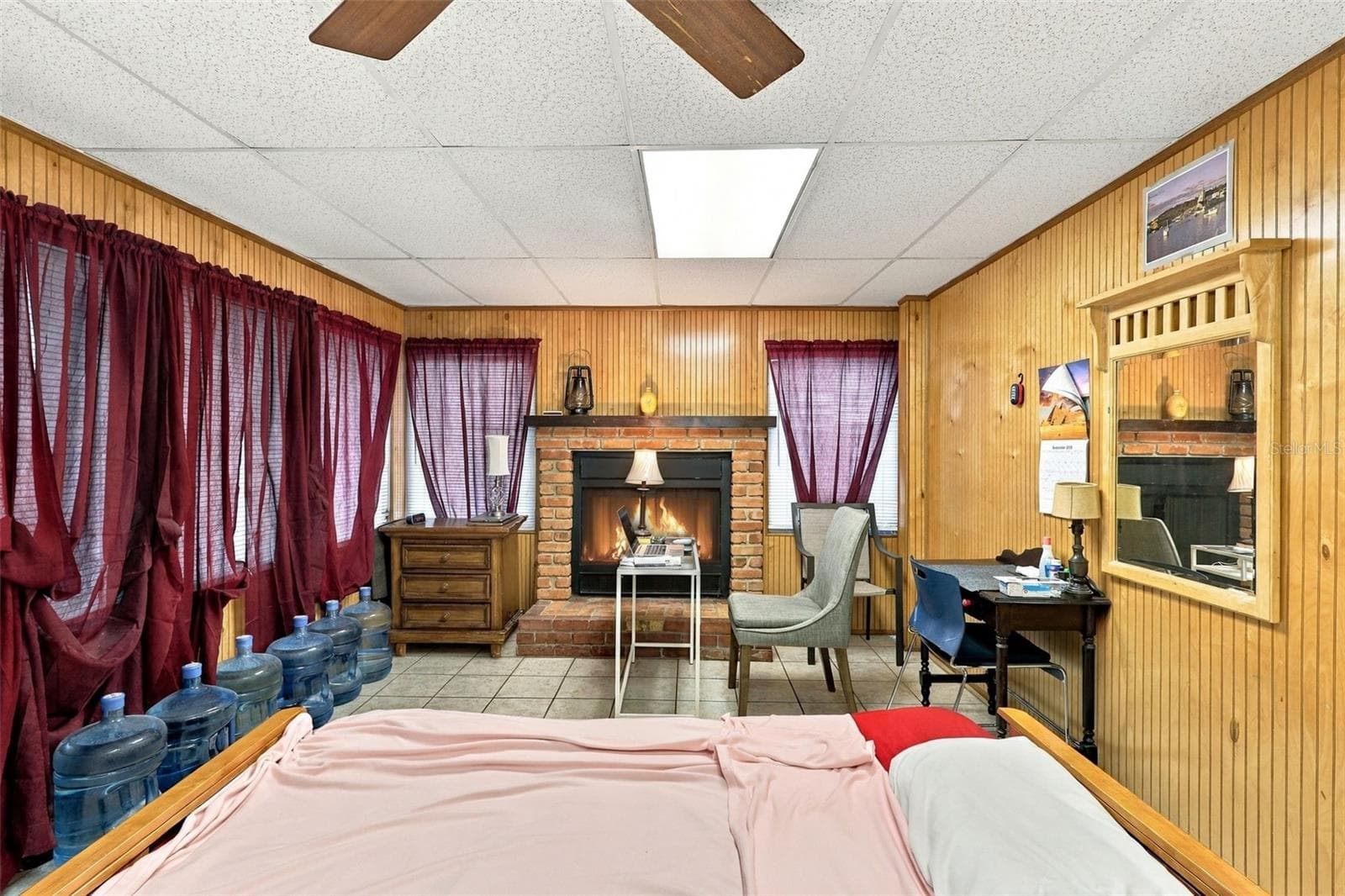 EFFICENCY - 235 N SANS SOUCI AVE, DELAND