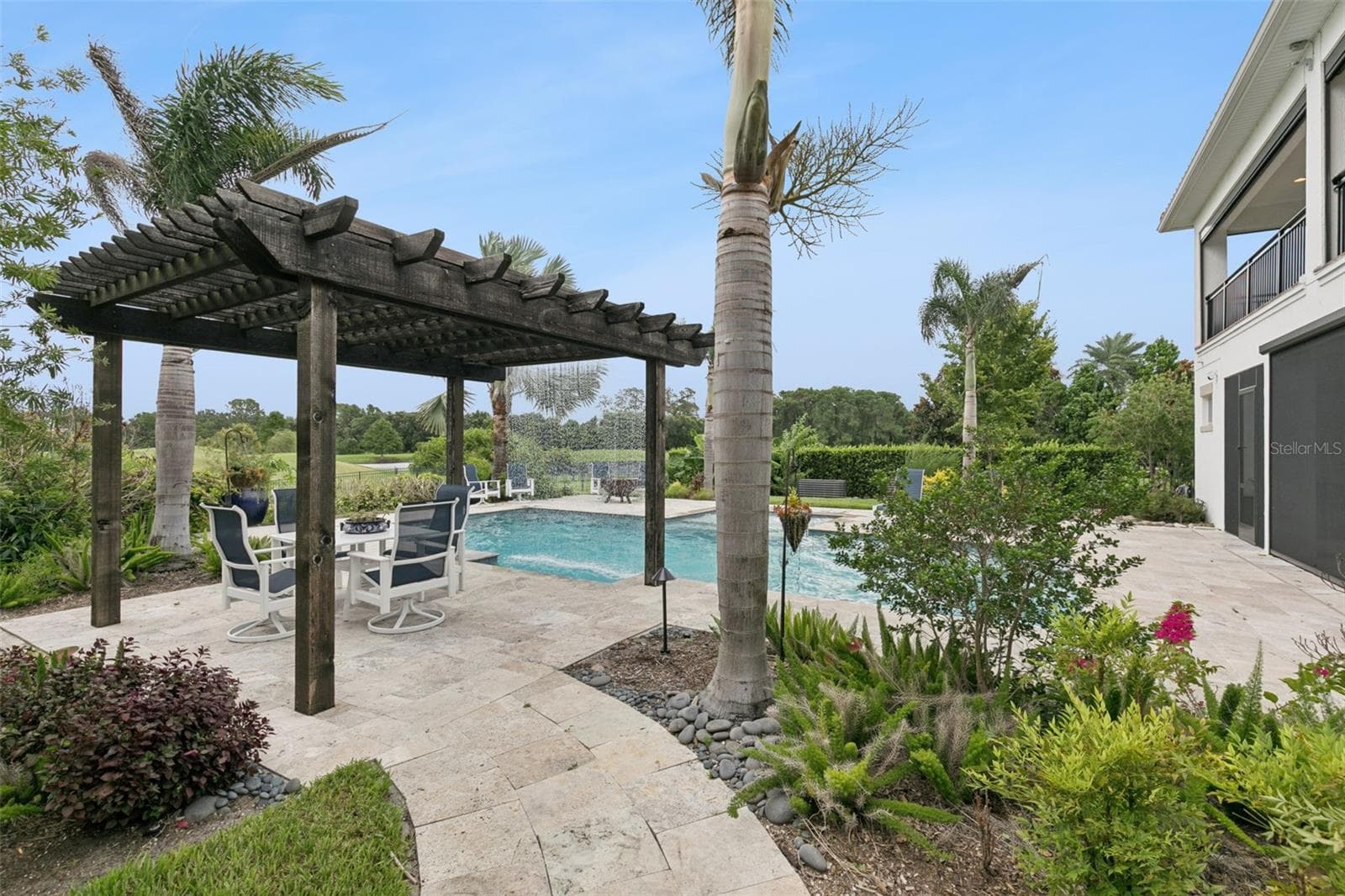 Magnificently Curated Outdoor Oasis - 10840 MOBBERLEY CIR, ORLANDO