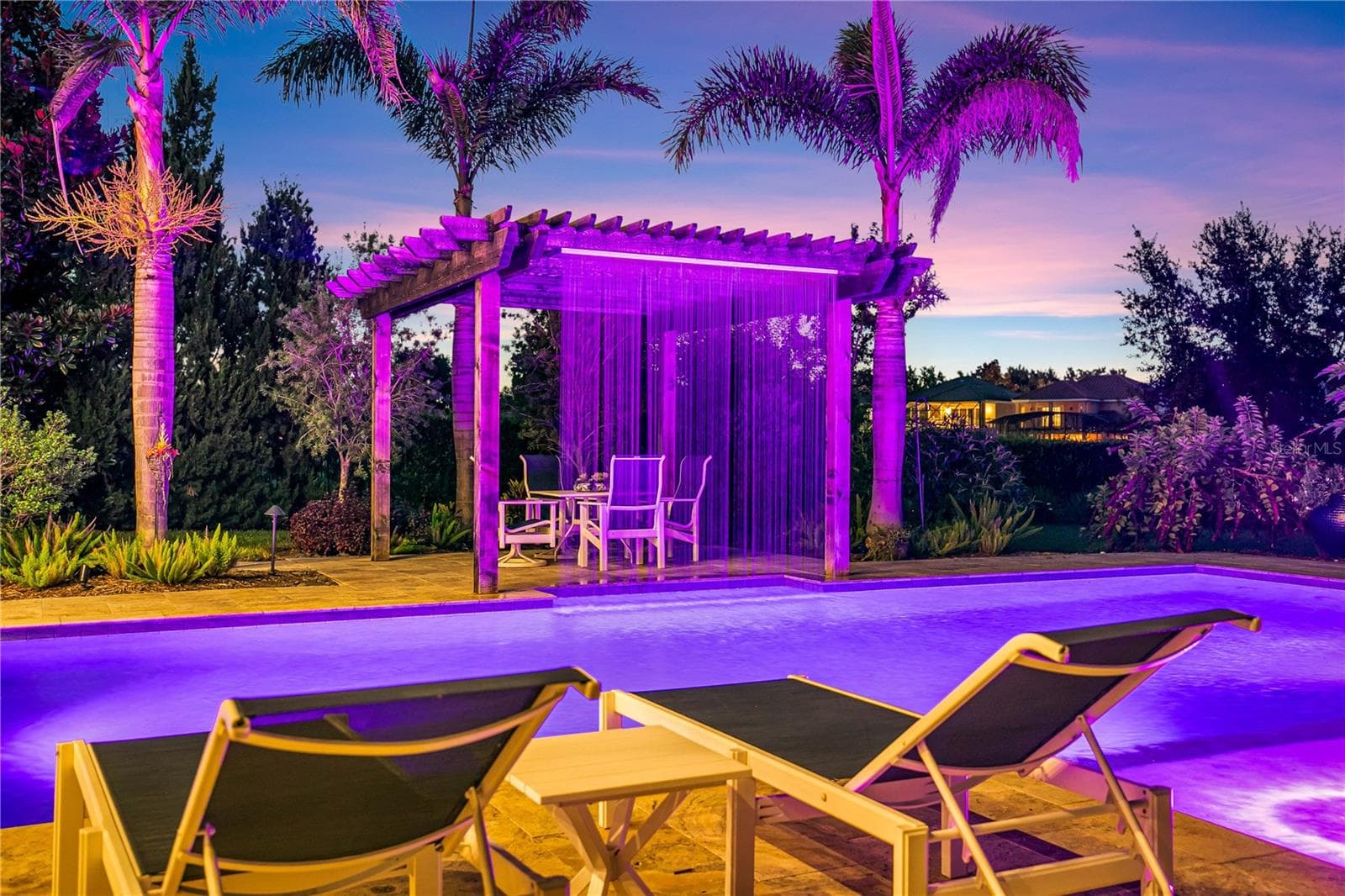 Magnificently Curated Outdoor Oasis - 10840 MOBBERLEY CIR, ORLANDO