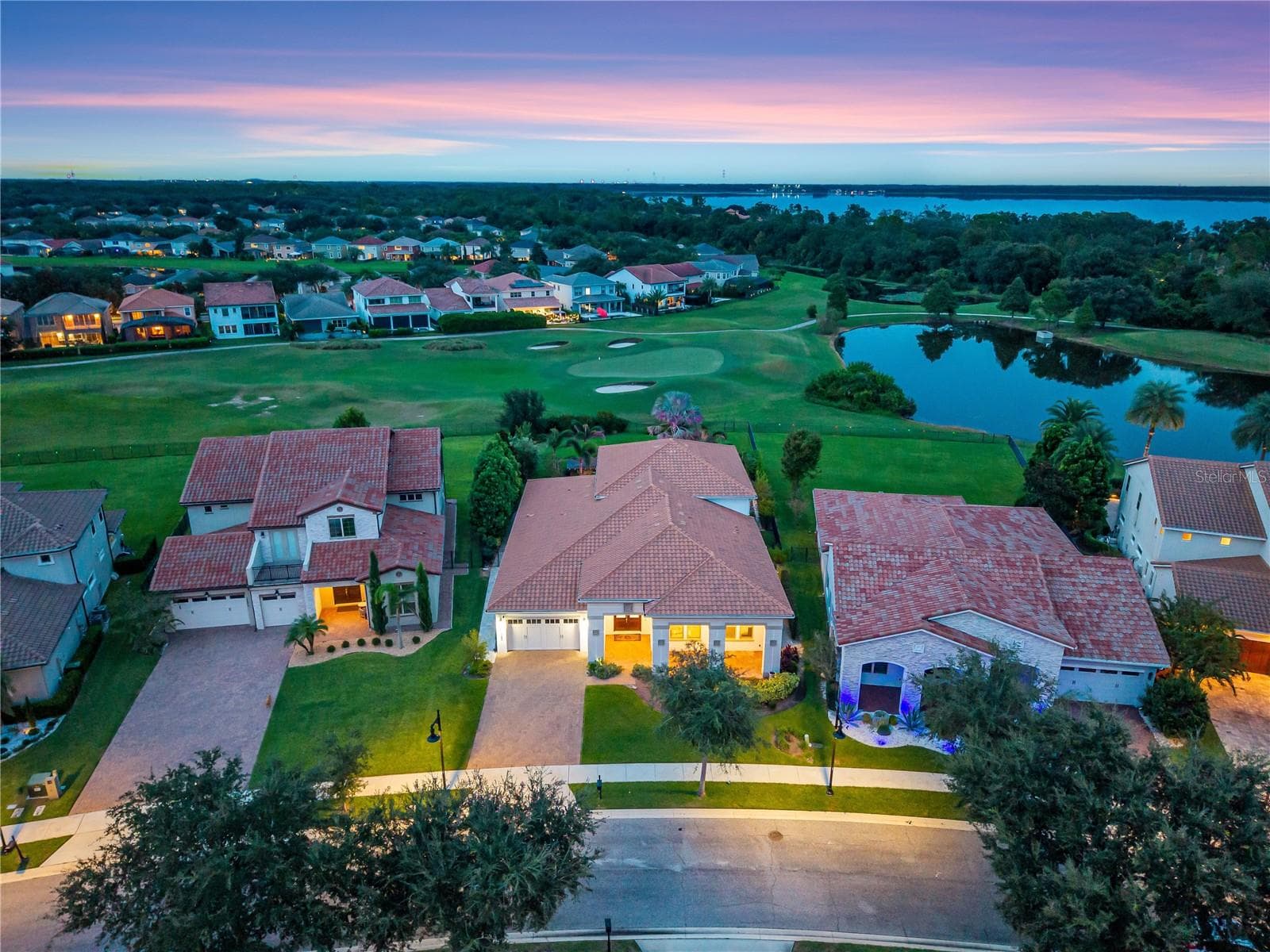 Premier Lot on 11th Hole with golf and water views - 10840 MOBBERLEY CIR, ORLANDO