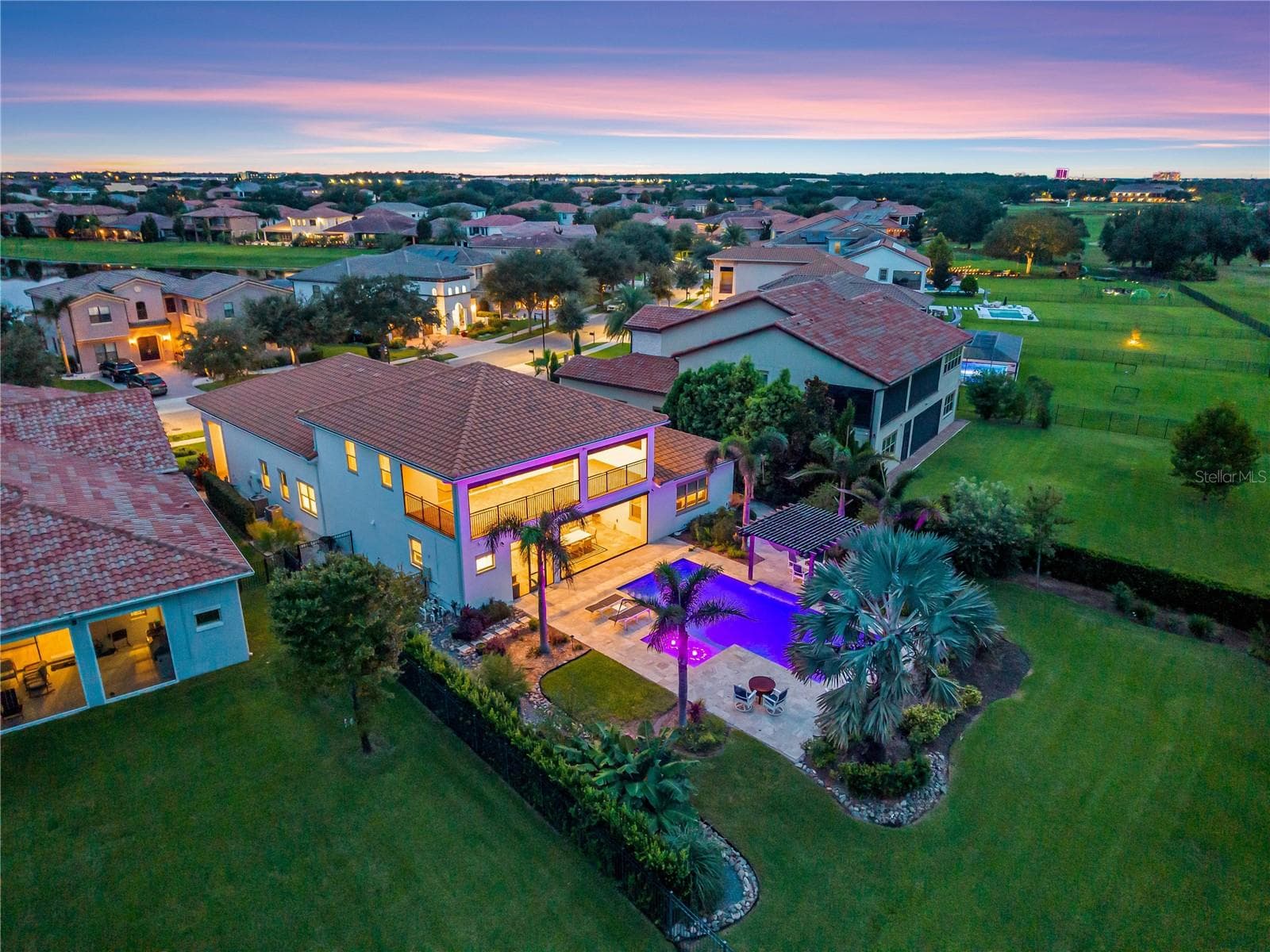 Premier Lot on 11th Hole with golf and water views - 10840 MOBBERLEY CIR, ORLANDO