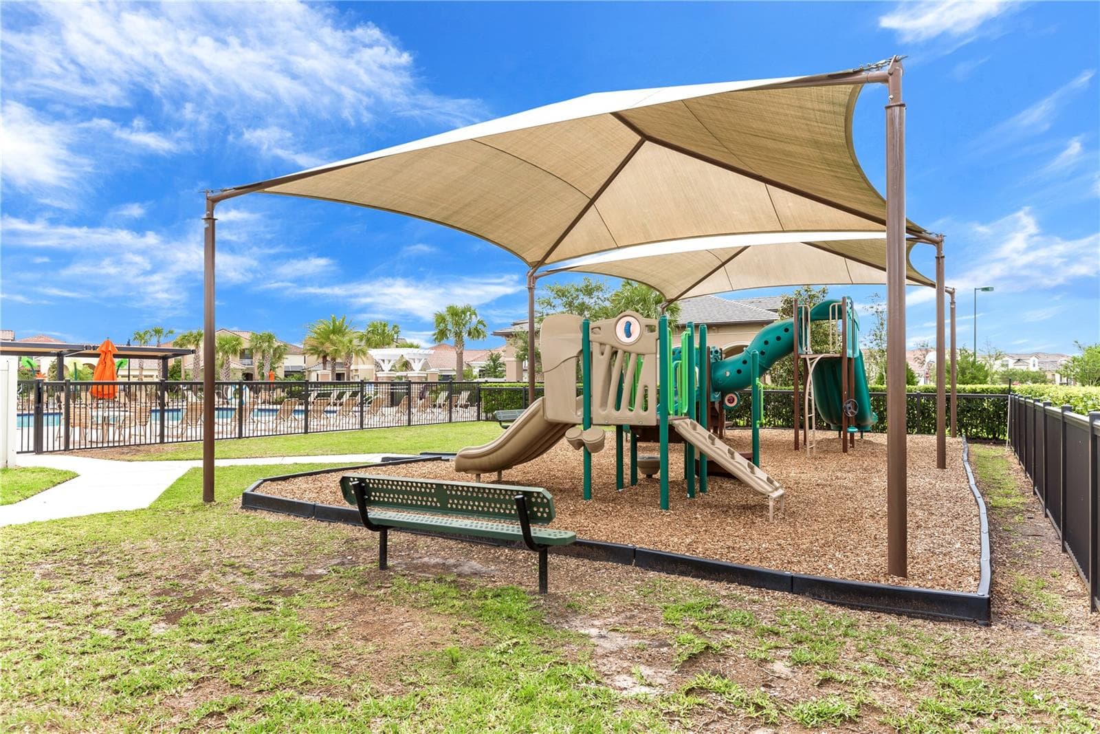 Eagle Creek Golf Clubhouse - 10840 MOBBERLEY CIR, ORLANDO