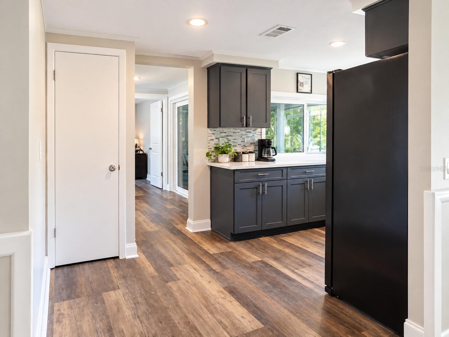 Single Family Residence at 8020 HUNTERS WHIP ROW, HUDSON, photo 10 of 64