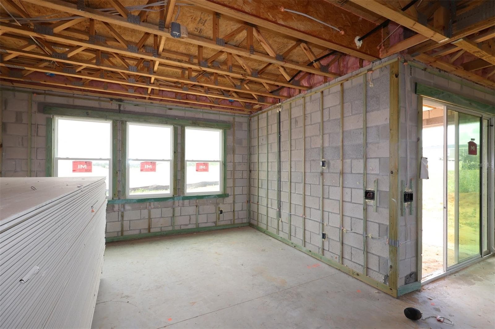 Single Family Residence at 17419 WATER HEMLOCK RD, WINTER GARDEN, photo 3 of 26