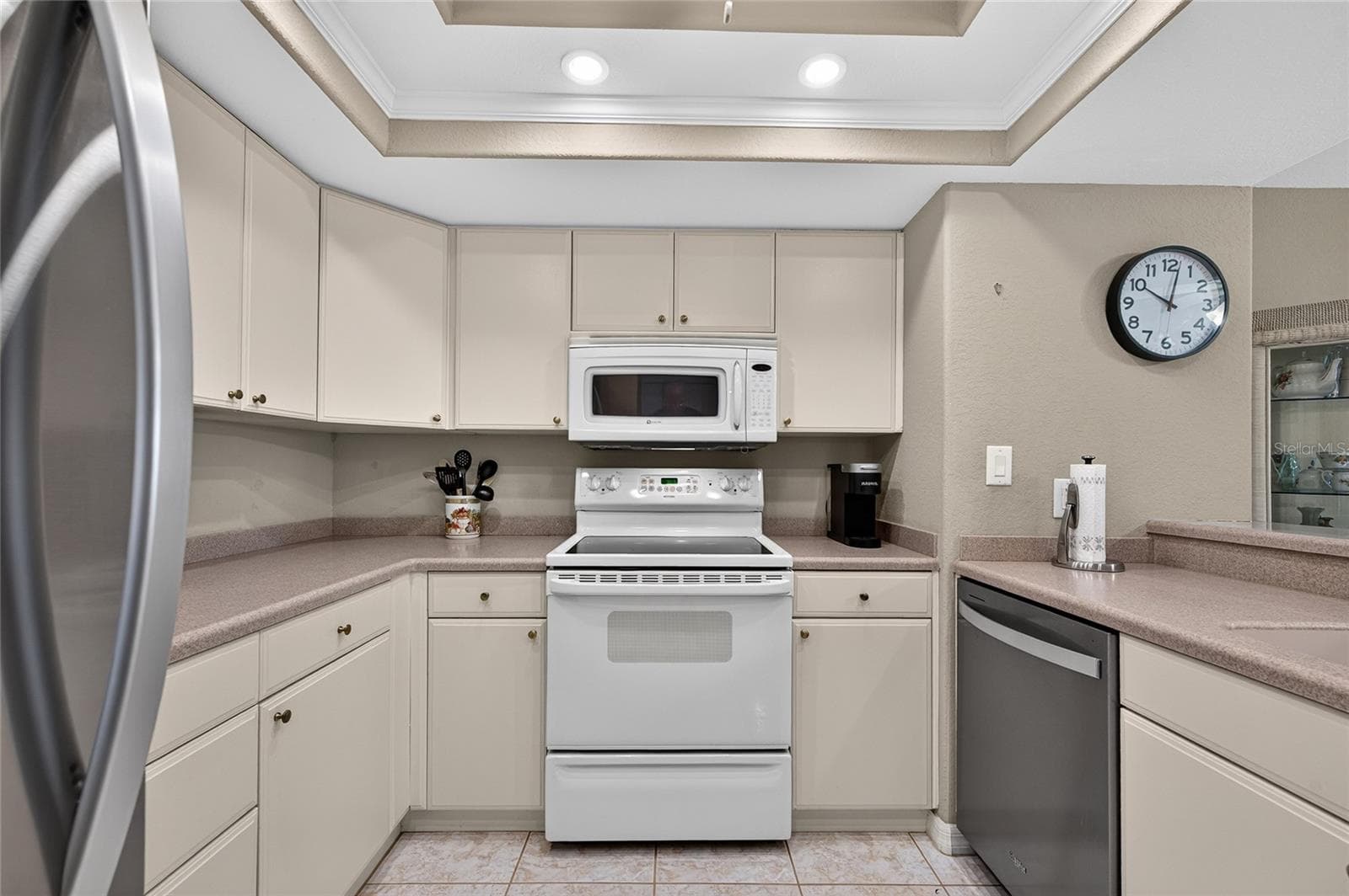 Plenty of counter and cabinet space - 601 SHREVE ST #66C, PUNTA GORDA