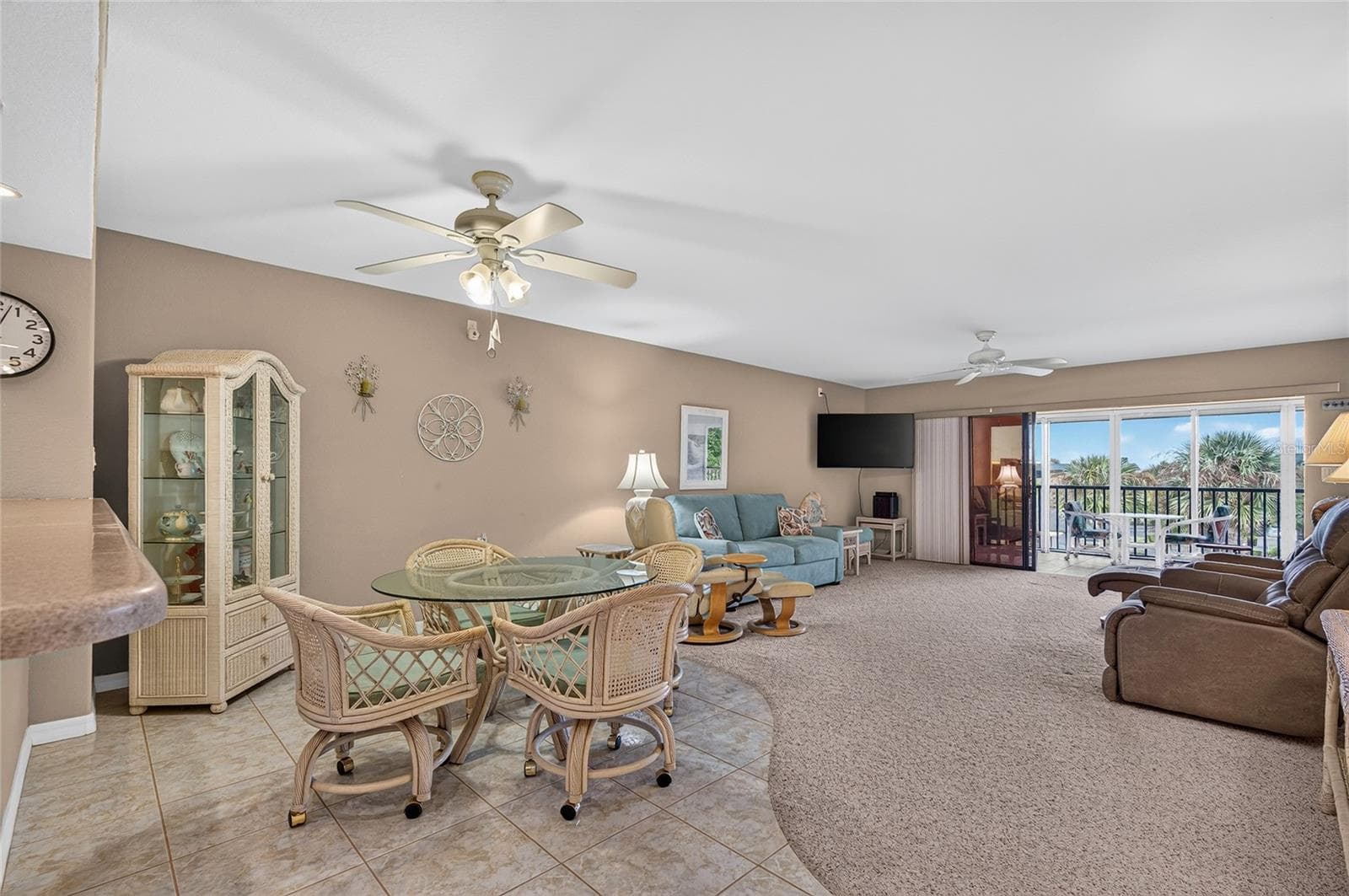 Dining & Living Room - 601 SHREVE ST #66C, PUNTA GORDA