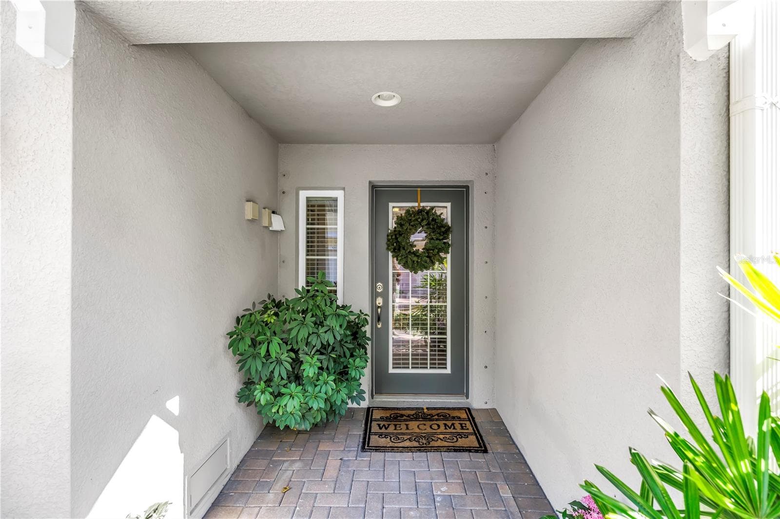 Townhouse at 5930 ANCHROAGE WAY S, ST PETERSBURG, photo 5 of 94