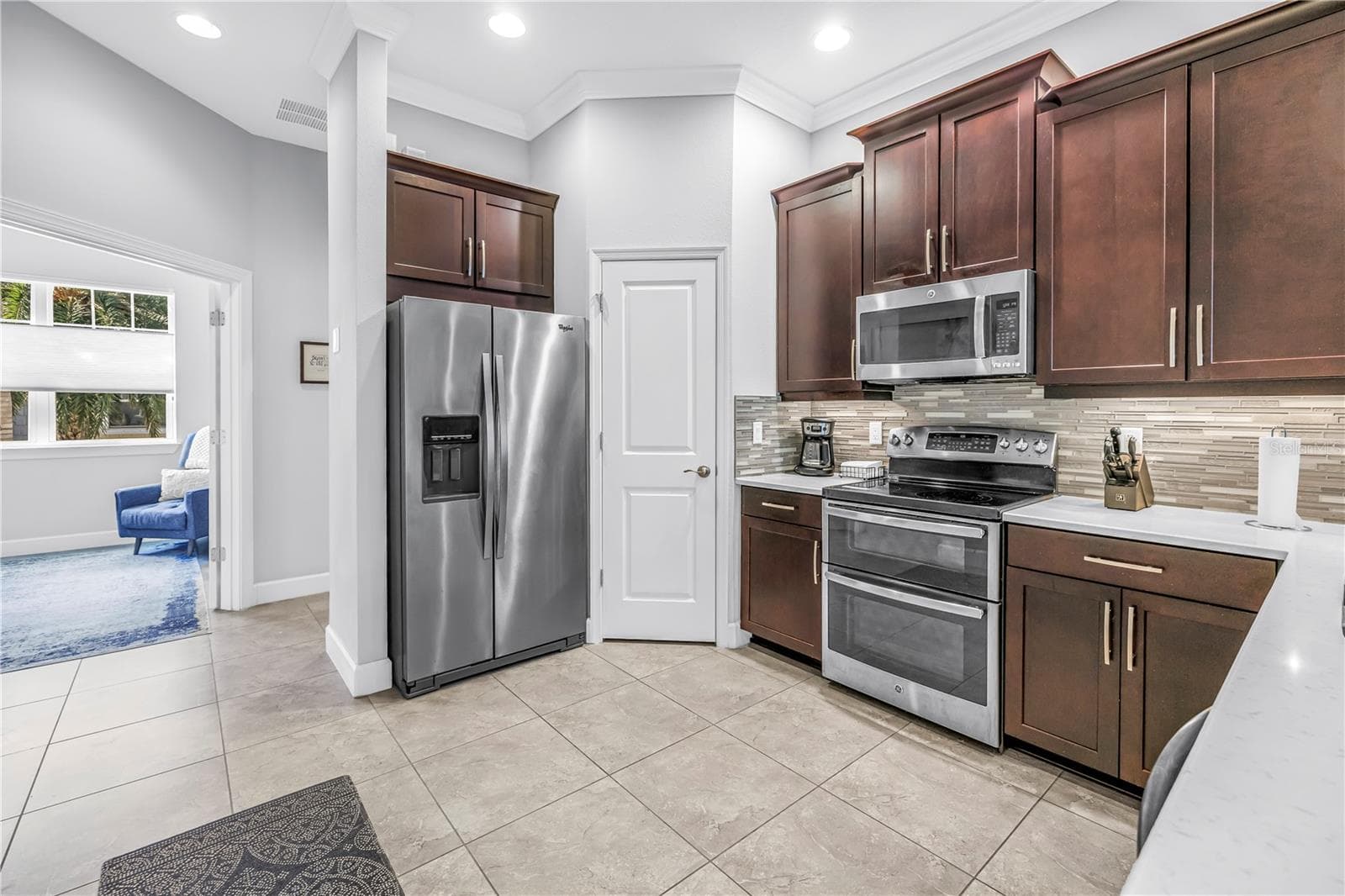 Townhouse at 5930 ANCHROAGE WAY S, ST PETERSBURG, photo 10 of 94