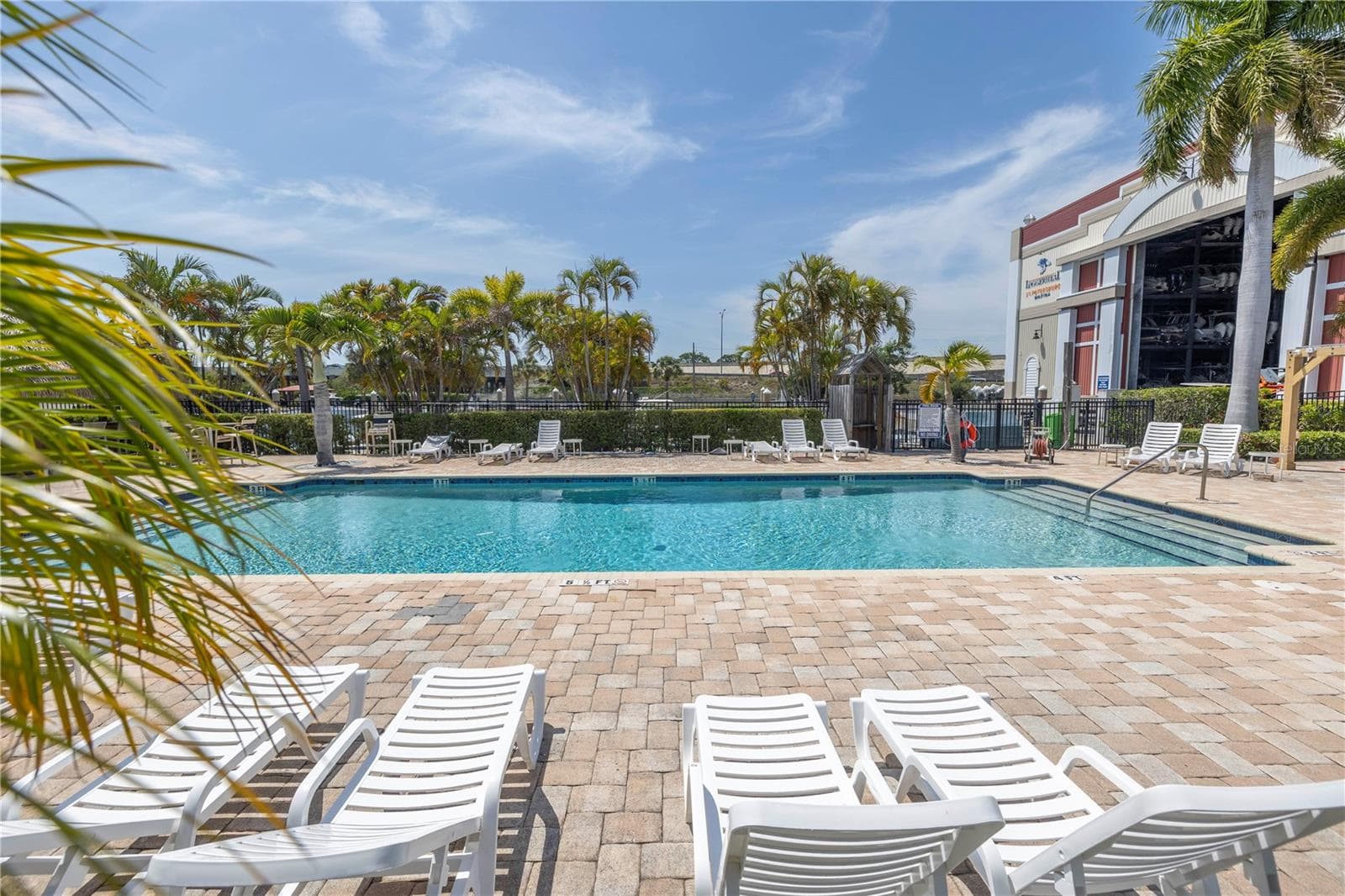 Townhouse at 5930 ANCHROAGE WAY S, ST PETERSBURG, photo 76 of 94