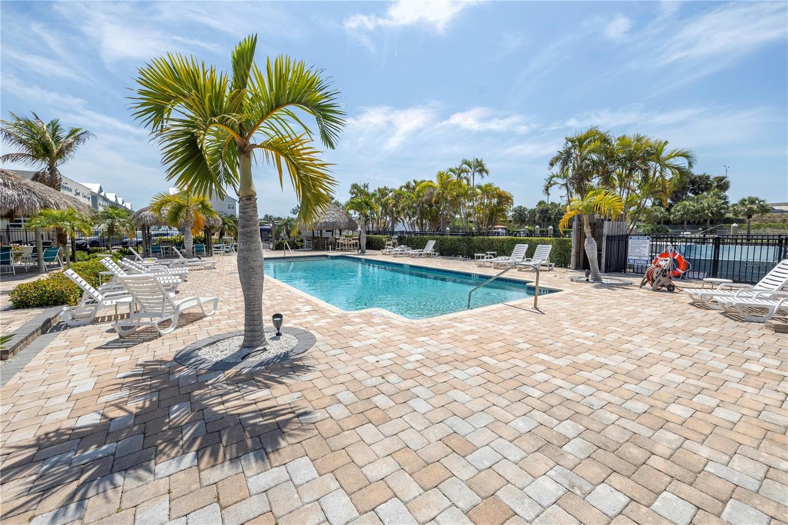 Townhouse at 5930 ANCHROAGE WAY S, ST PETERSBURG, photo 83 of 94