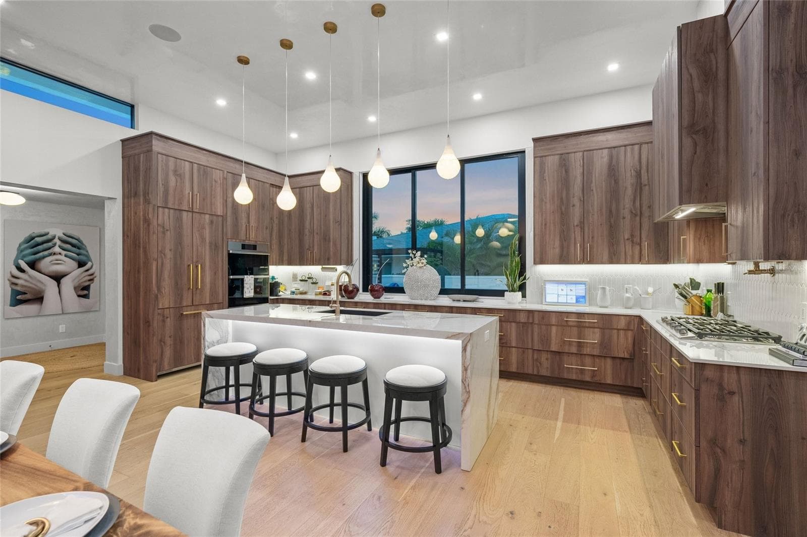 Single Family Residence at 2149 HYDE PARK ST, SARASOTA, photo 5 of 46