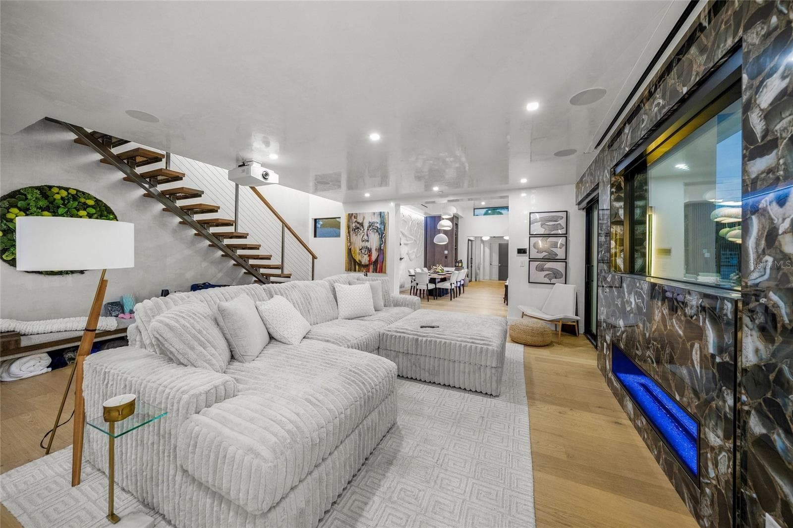 Single Family Residence at 2149 HYDE PARK ST, SARASOTA, photo 13 of 46