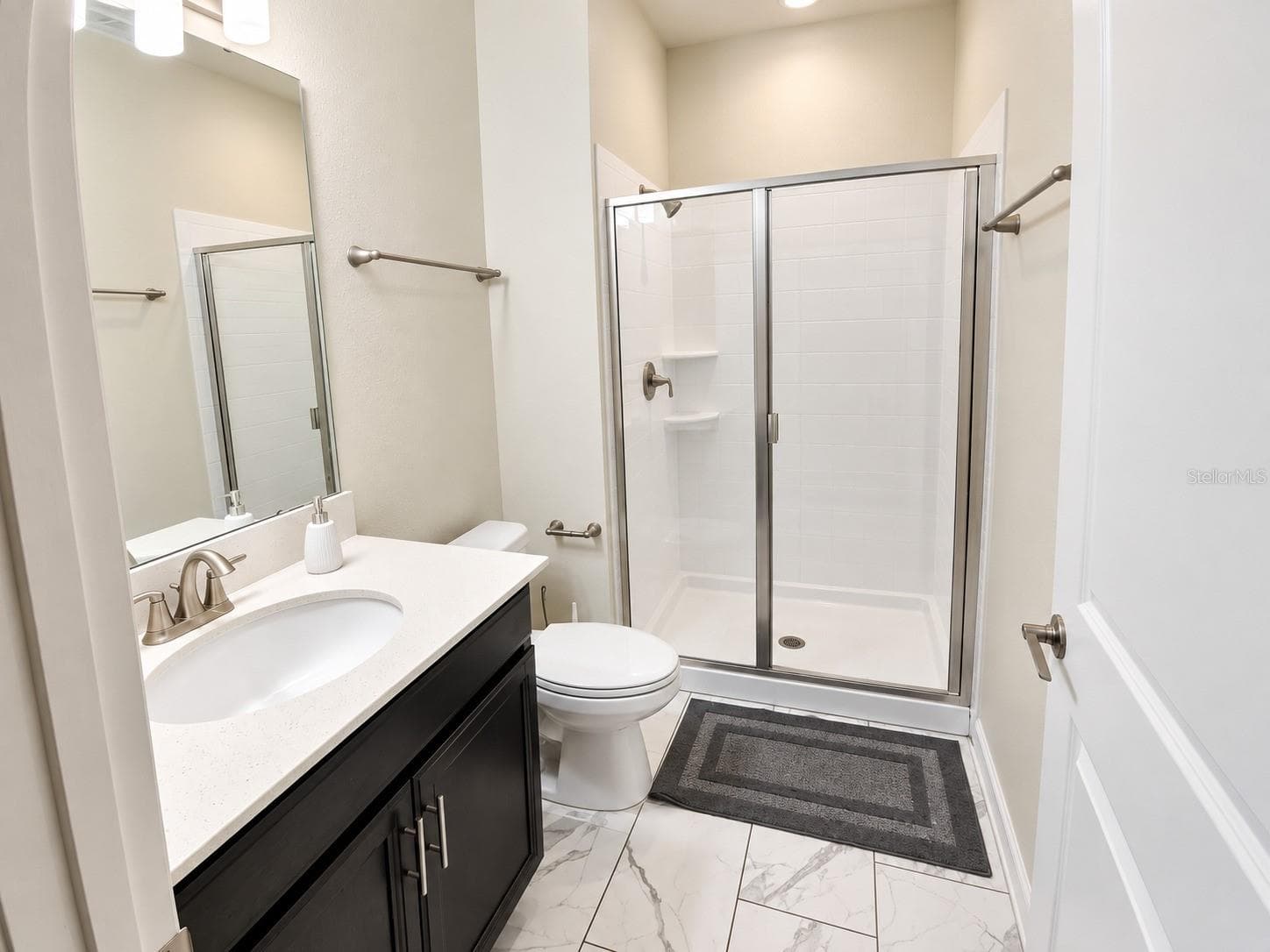 Townhouse at 8953 STINGER DR, DAVENPORT, photo 10 of 12