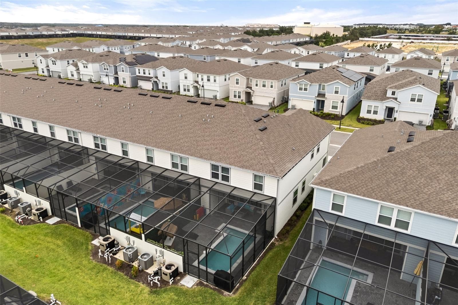 Aerial view of the property and the community - 4186 LANA AVE, DAVENPORT