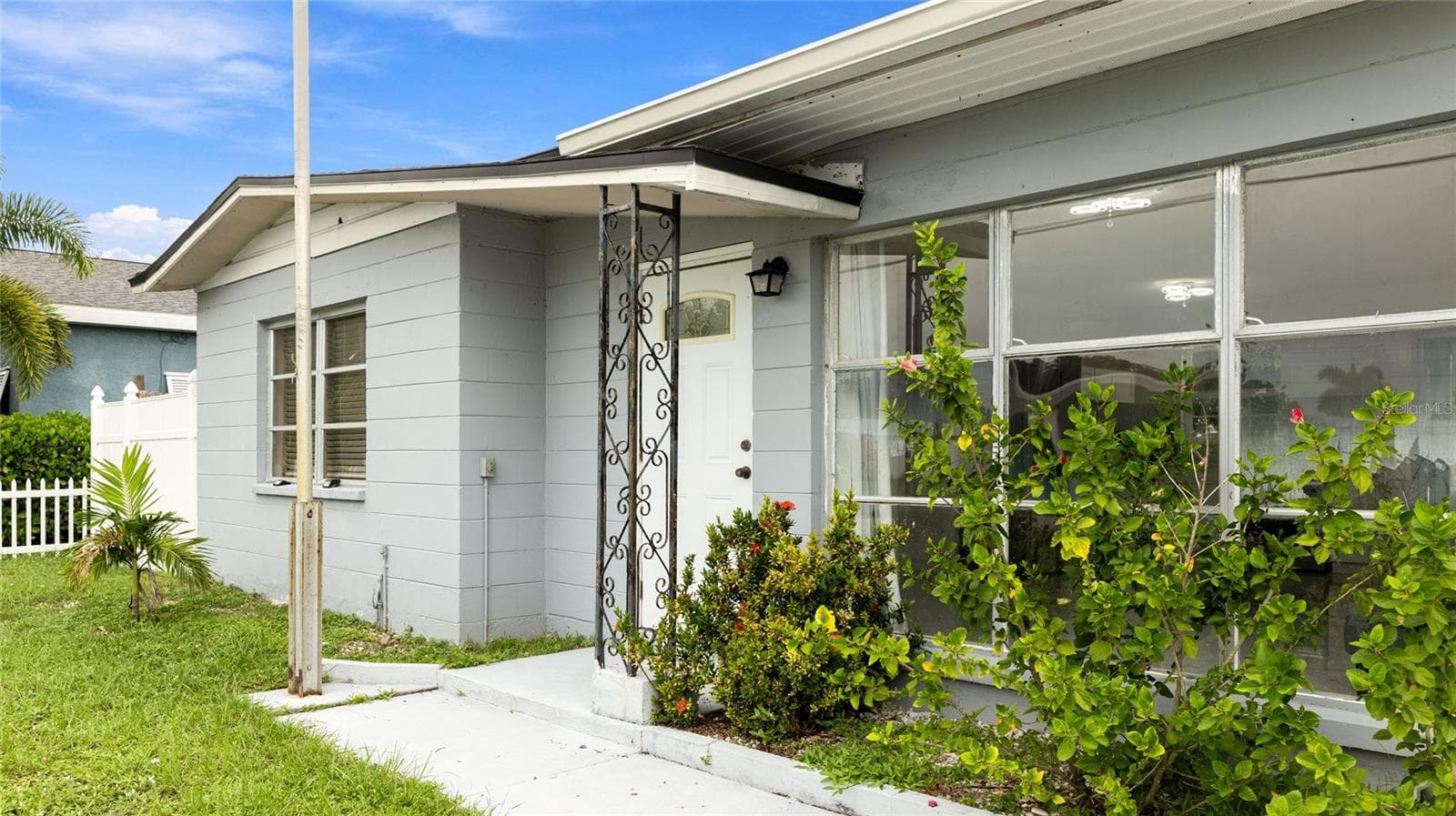 Single Family Residence at 6815 GEORGIA AVE, BRADENTON, photo 7 of 36