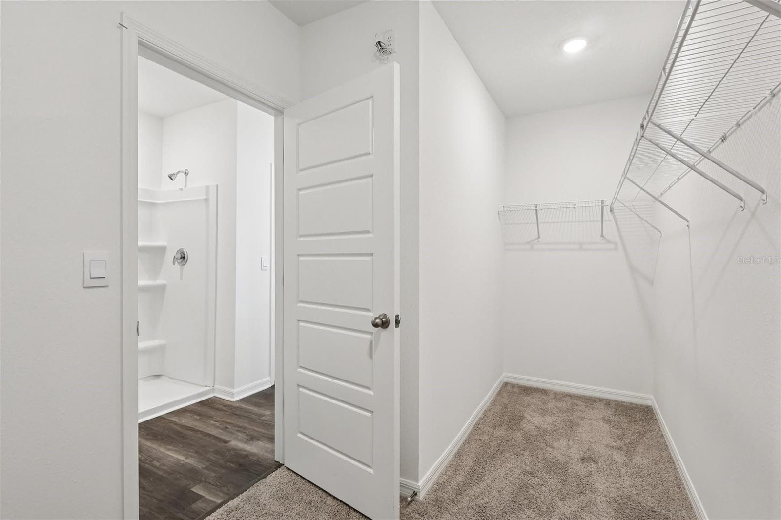 Single Family Residence at 1799 GRANDIOSE DR, LAKE HAMILTON, photo 25 of 32