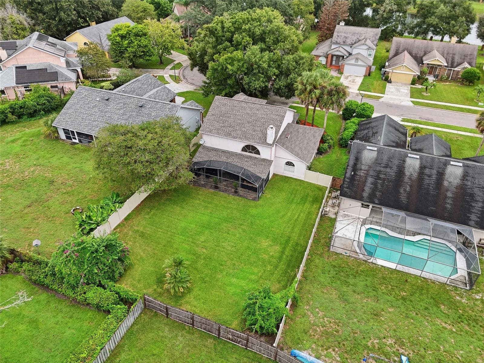 Single Family Residence at 2618 CLEMENTON PARK CT, ORLANDO, photo 2 of 42