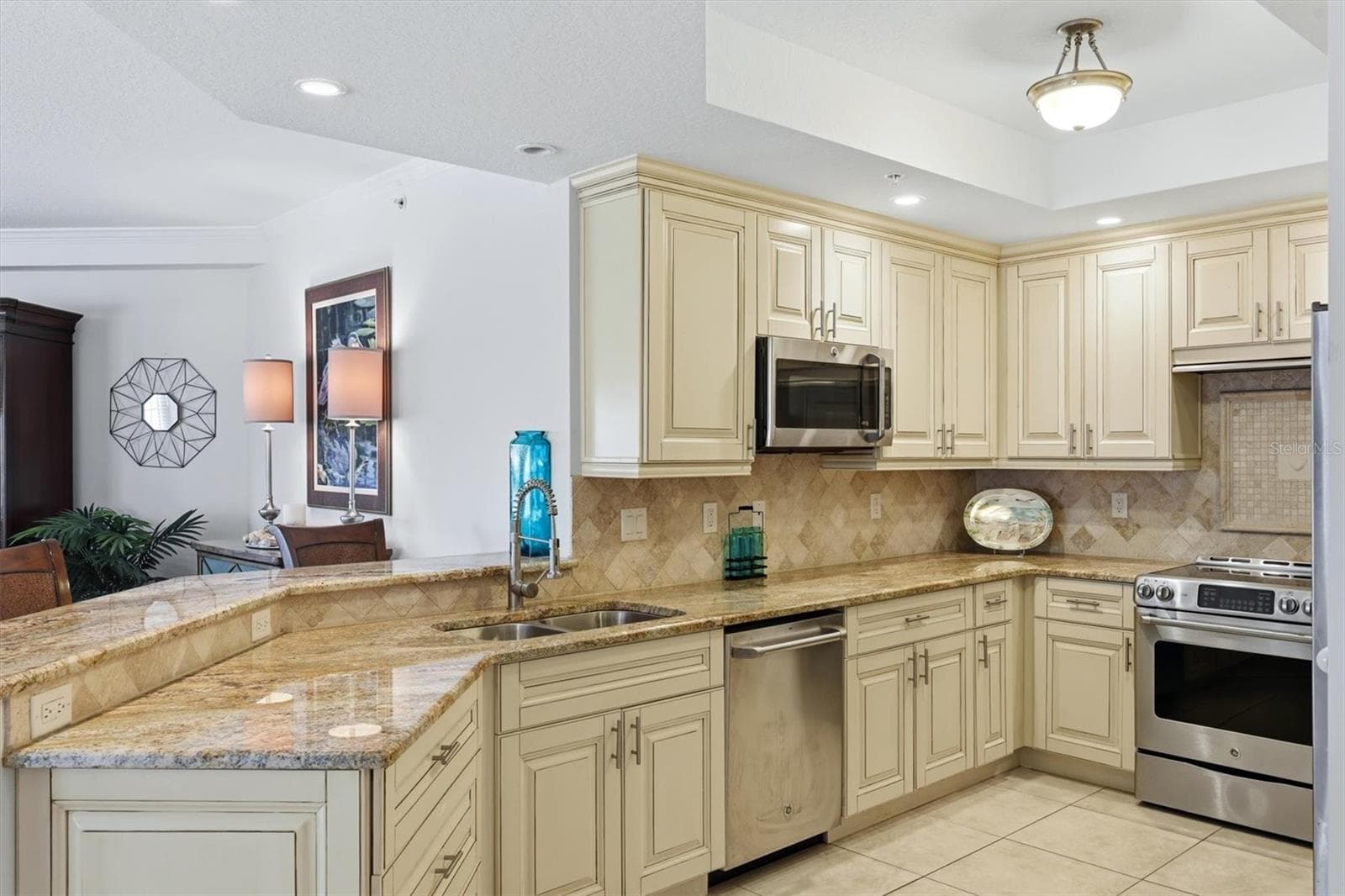 Condominium at 7820 34TH AVE W #201, BRADENTON, photo 15 of 69
