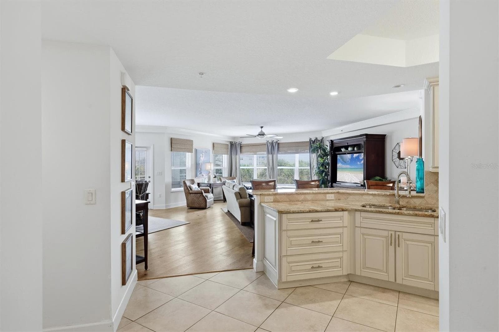 Condominium at 7820 34TH AVE W #201, BRADENTON, photo 16 of 69