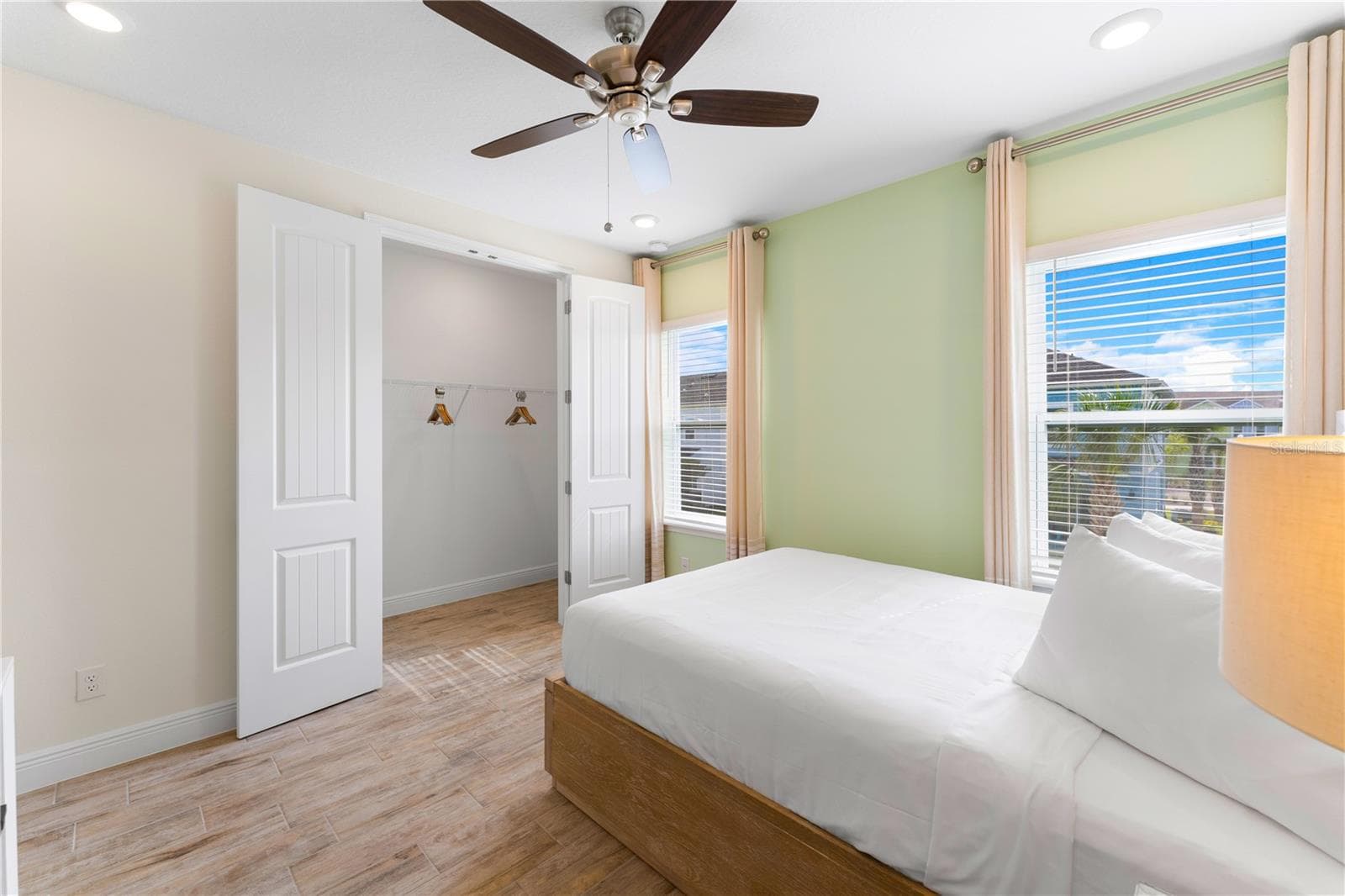 Townhouse at 2939 CASTAWAY LN, KISSIMMEE, photo 42 of 44