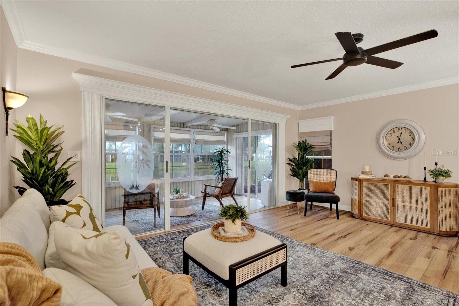Family Room - 9010 LAKE PLACE LN, TAMPA