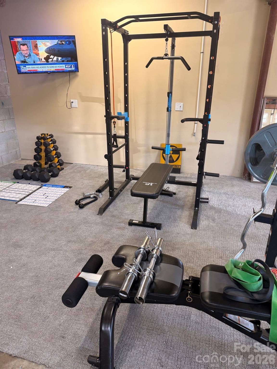 Plenty of room to build your private home gym - 97 Whippoorwill Lane, Fairview
