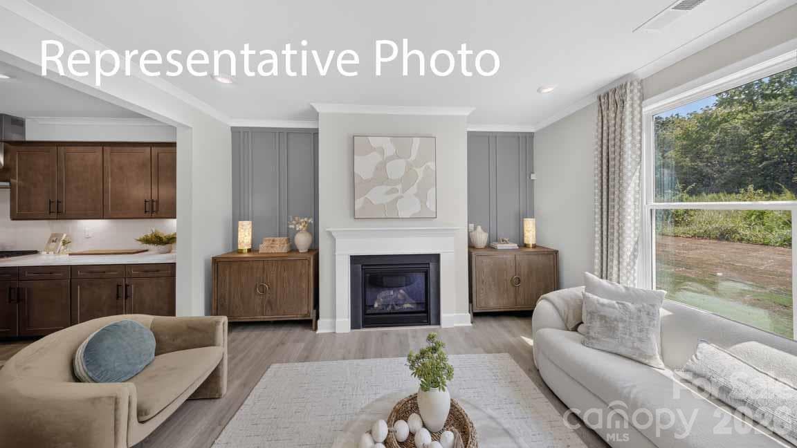 Single Family Residence at York, photo 15 of 48