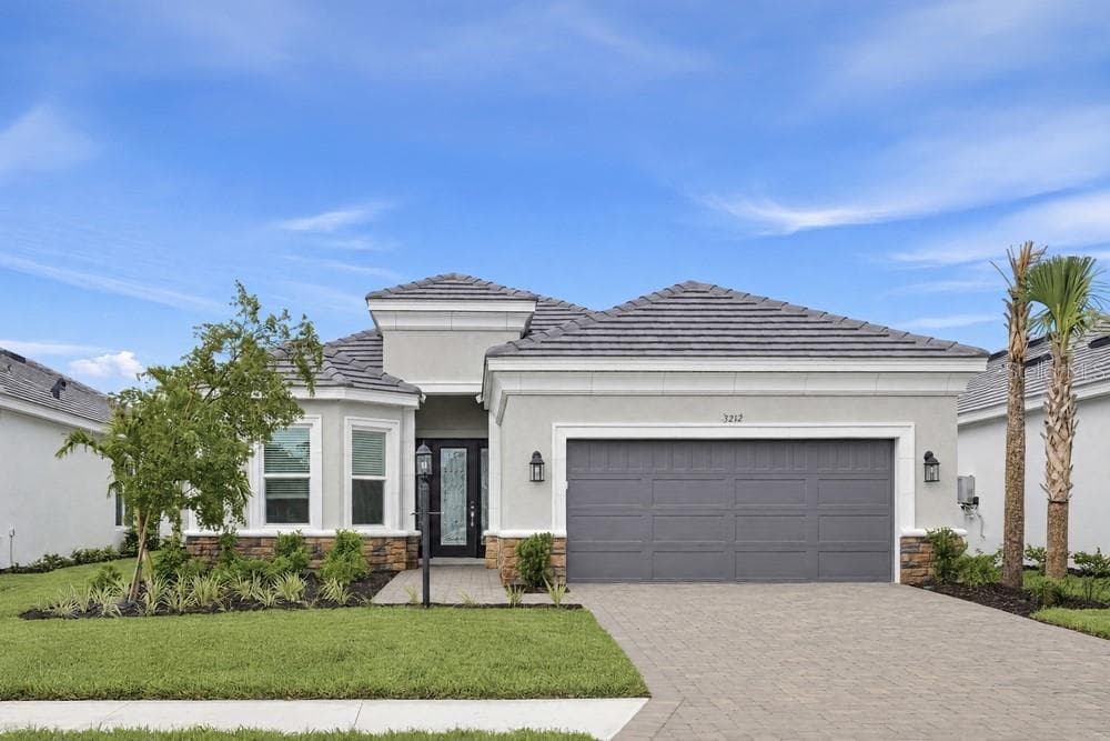 3212 Vicenza Court ~ Ready Now! - 3212 VICENZA CT, BRADENTON