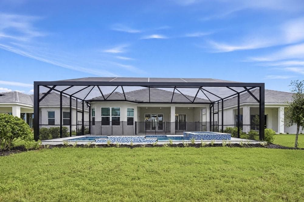 Single Family Residence at 3212 VICENZA CT, BRADENTON, photo 57 of 63