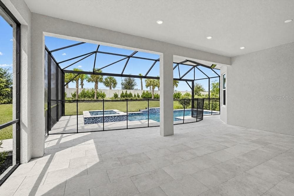 3212 Vicenza Court ~ Ready Now! - 3212 VICENZA CT, BRADENTON