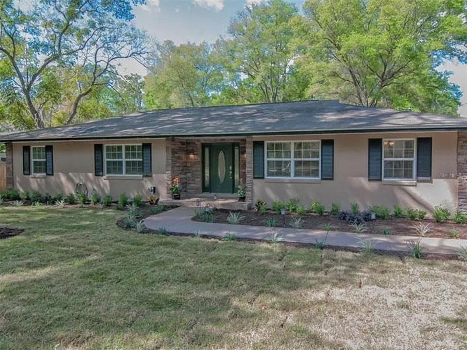 Single Family Residence at 126 SE 41ST AVE, OCALA, photo 2 of 28